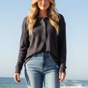 Nordstrom Waffle Weave Cloud Soft Fleece Henley Black Top Women’s XL NEW